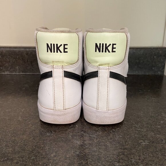 Nike Blazer Mid '77 GS 'White Black Volt' - Size 6Y - Picture 5 of 11